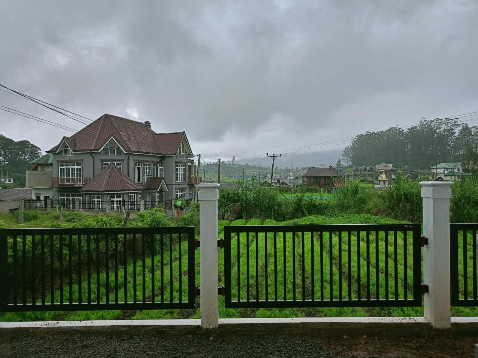Golden Mist Hotel Nuwara Eliya Zewnętrze zdjęcie